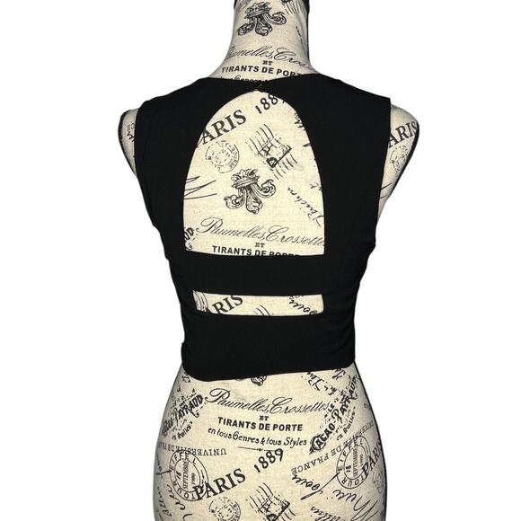 Krisa (S) Black Open Cut Out  Strap Back Scoop Neck Zip Side Crop Top - Picture 2 of 16